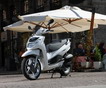 Новый большеколесный скутер Peugeot LXR